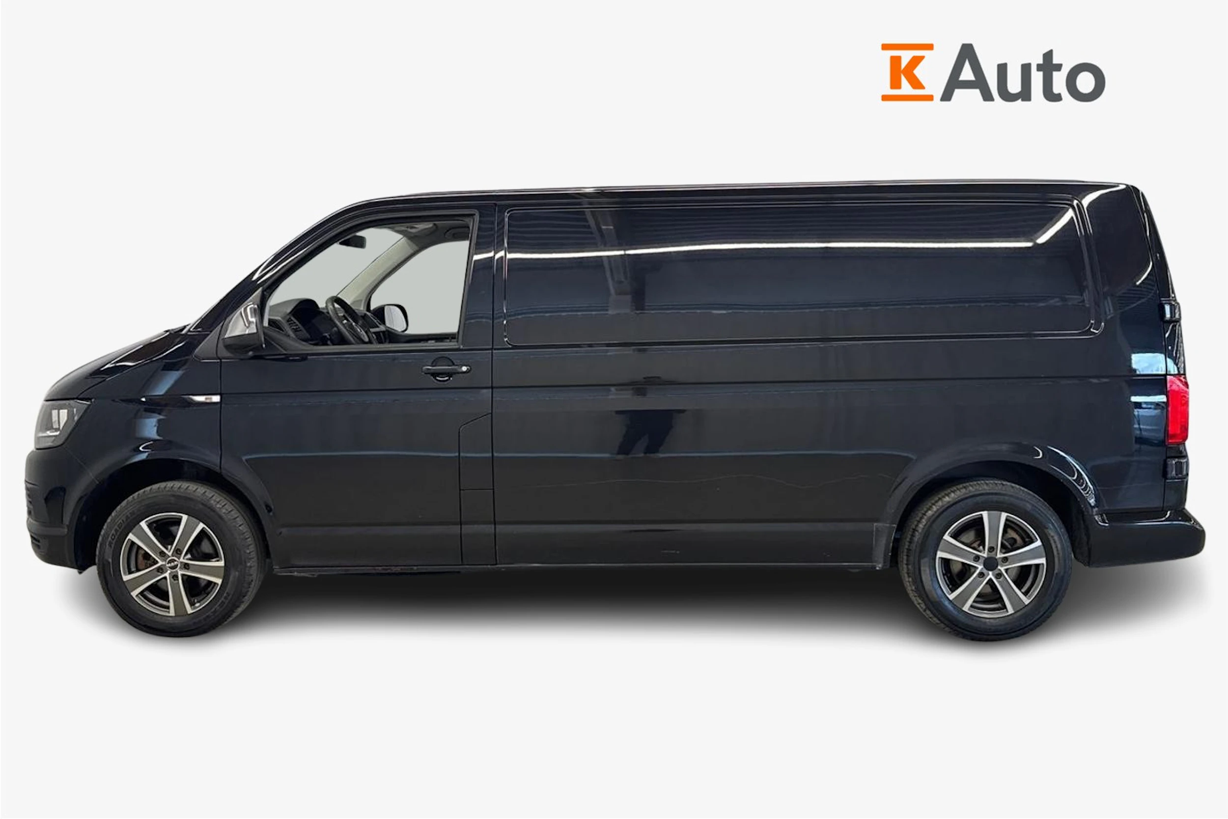 musta Volkswagen Transporter 2018 kuva 7.