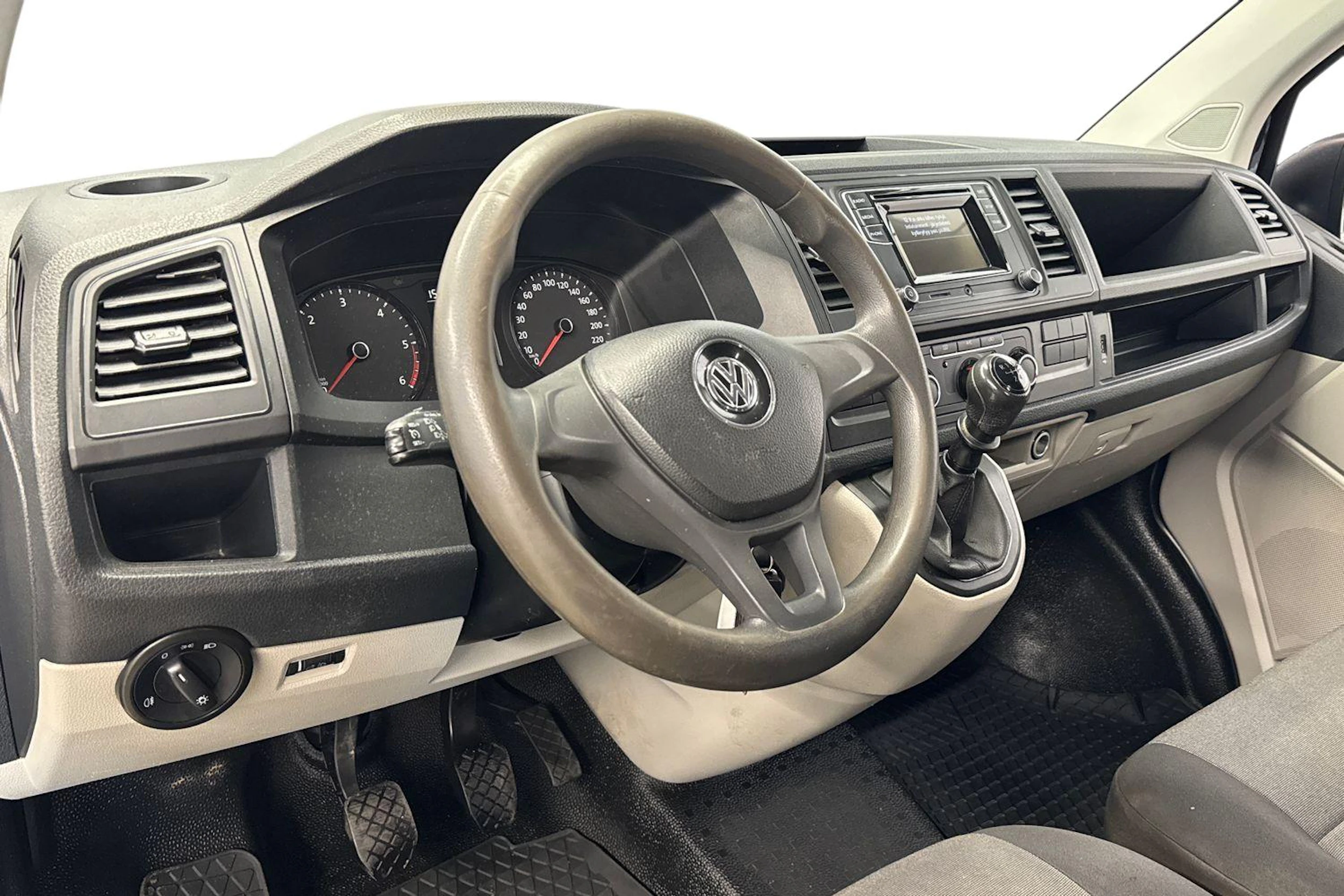 musta Volkswagen Transporter 2018 kuva 8.