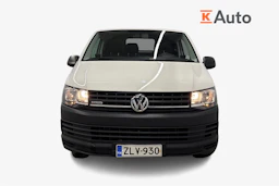 valkoinen Volkswagen Transporter 2018 kuva 4.