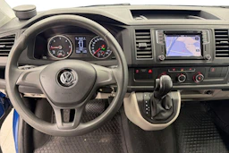 sininen Volkswagen Transporter 2018 kuva 9.