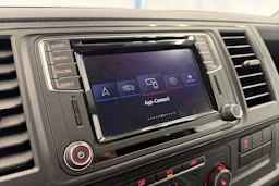 sininen Volkswagen Transporter 2018 kuva 18.