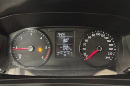 valkoinen Volkswagen Transporter 2018 kuva 11.