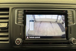 sininen Volkswagen Transporter 2018 kuva 20.