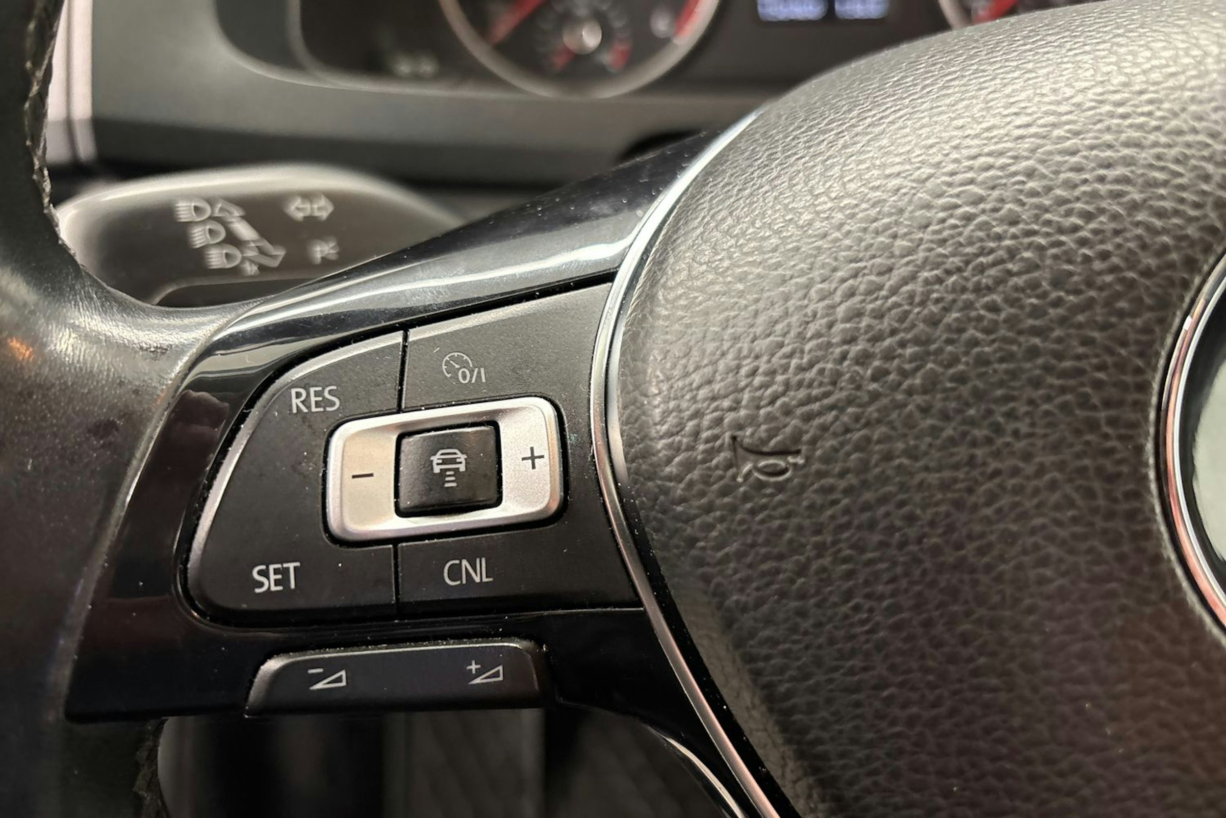 met. harmaa Volkswagen Transporter 2018 kuva 20.