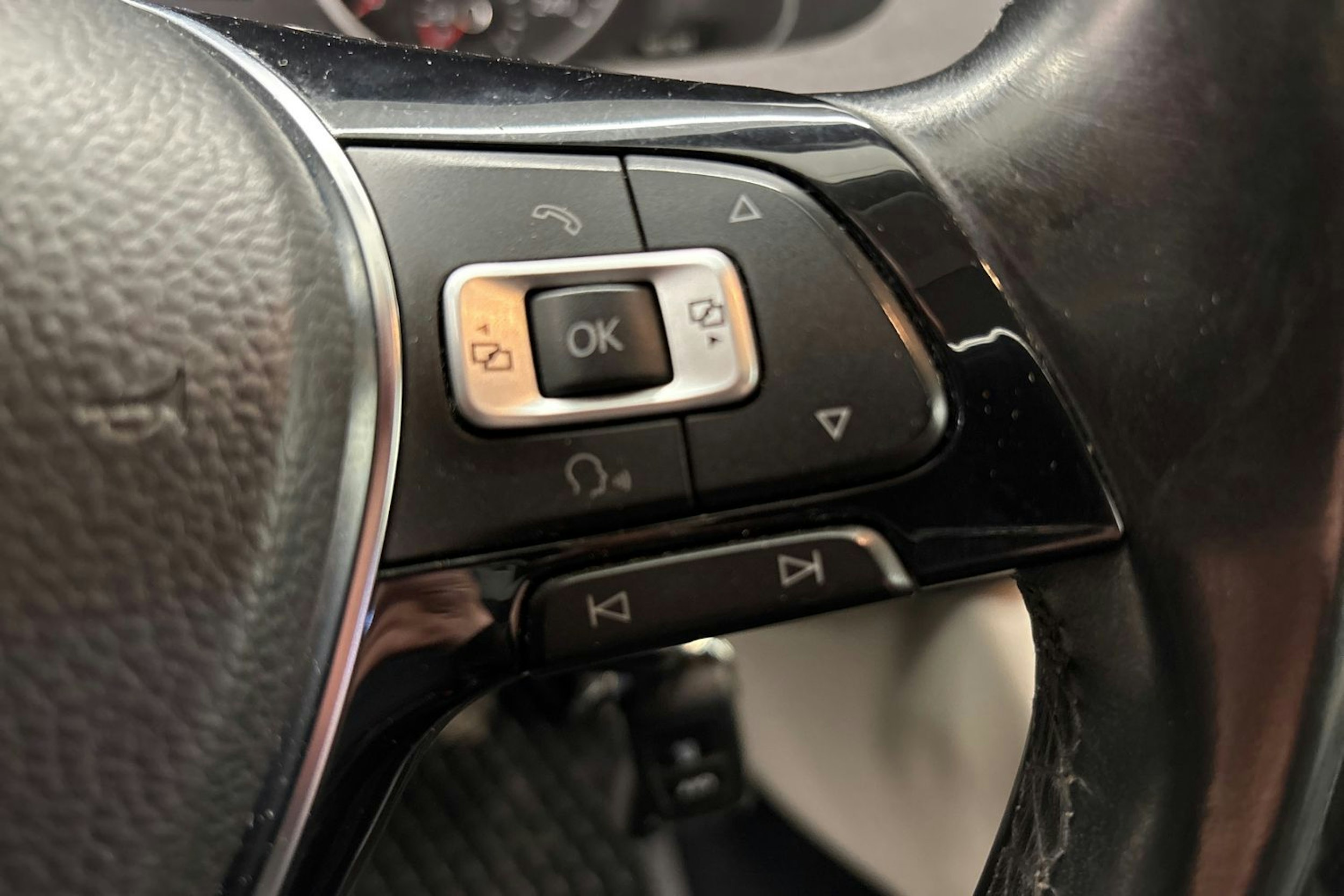 met. harmaa Volkswagen Transporter 2018 kuva 21.