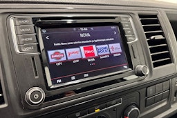 met. harmaa Volkswagen Transporter 2018 kuva 25.