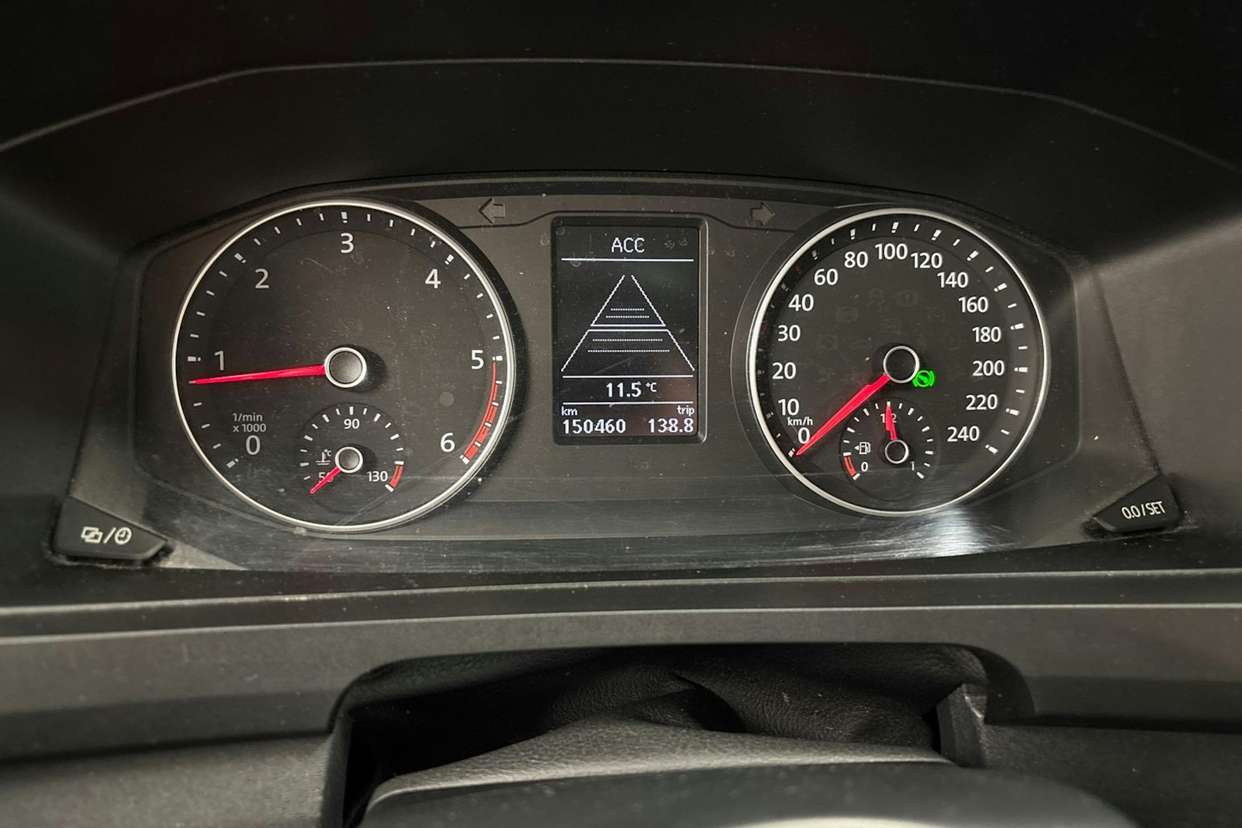 met. harmaa Volkswagen Transporter 2018 kuva 29.