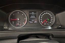 met. harmaa Volkswagen Transporter 2018 kuva 29.