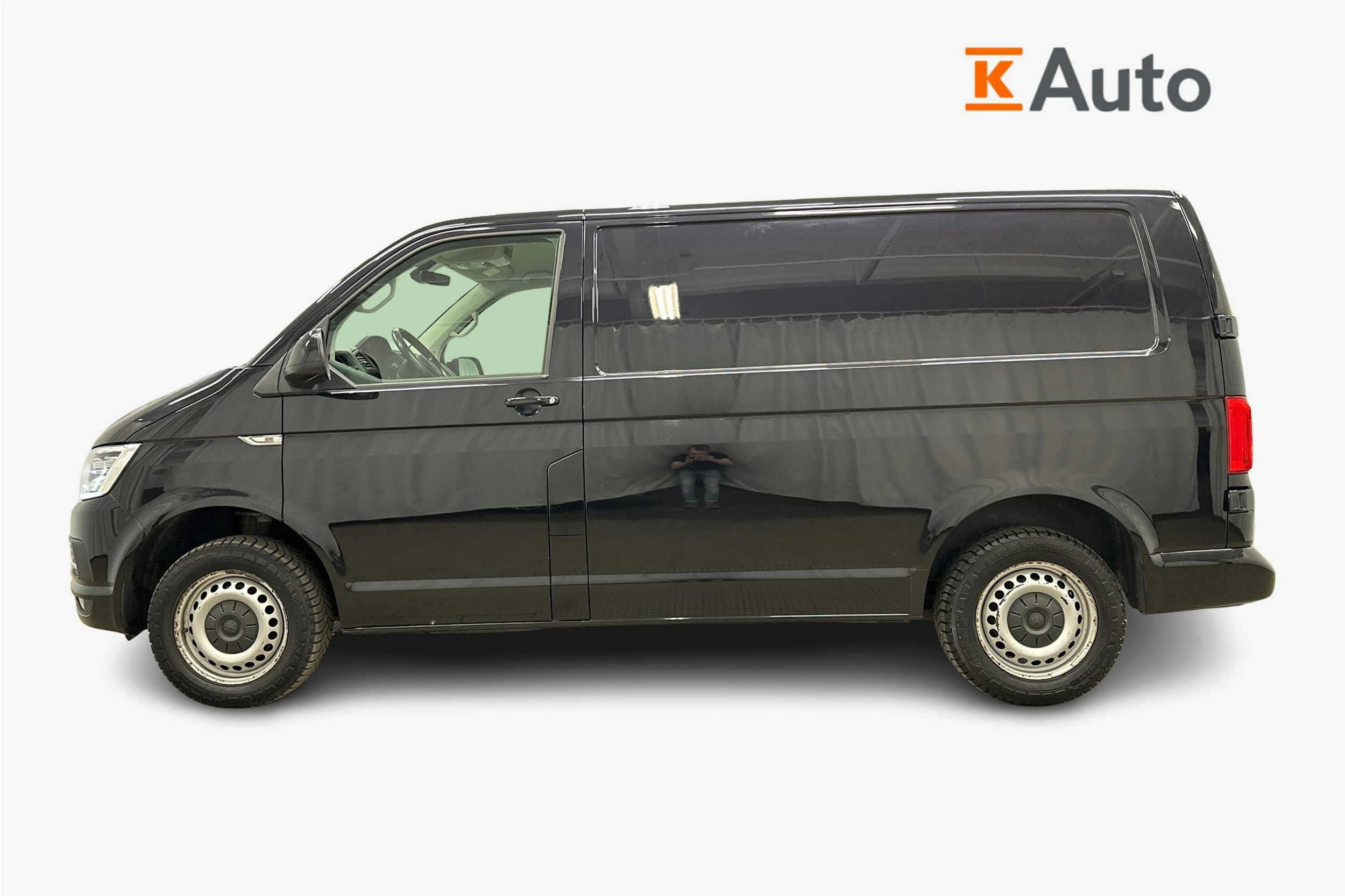 musta Volkswagen Transporter 2019 kuva 5.