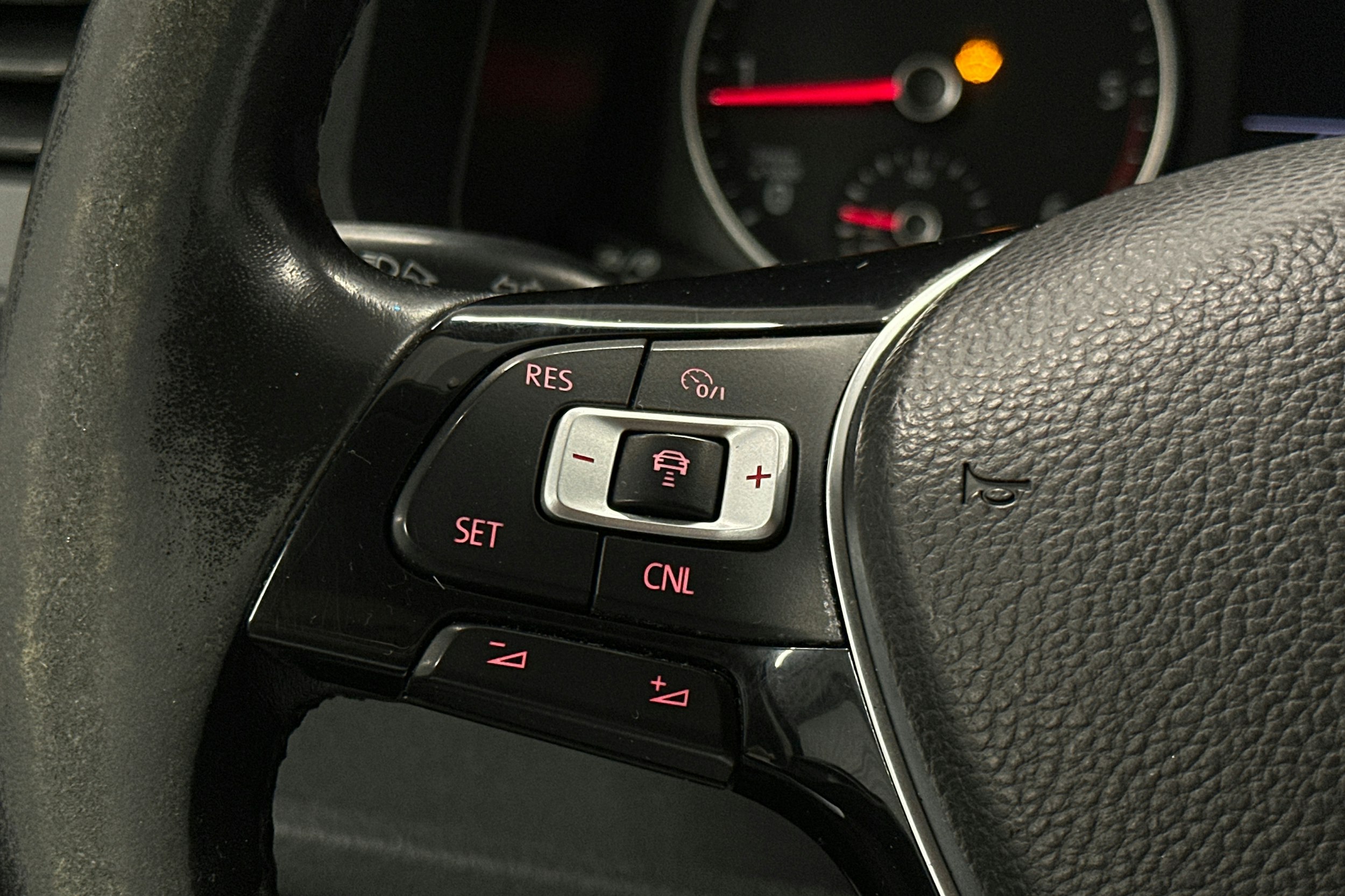 musta Volkswagen Transporter 2019 kuva 14.