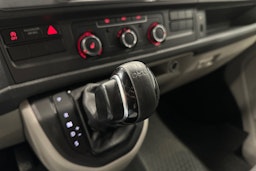 musta Volkswagen Transporter 2019 kuva 21.