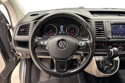 harmaa Volkswagen Transporter 2019 kuva 9.