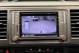 harmaa Volkswagen Transporter 2019 kuva 21.