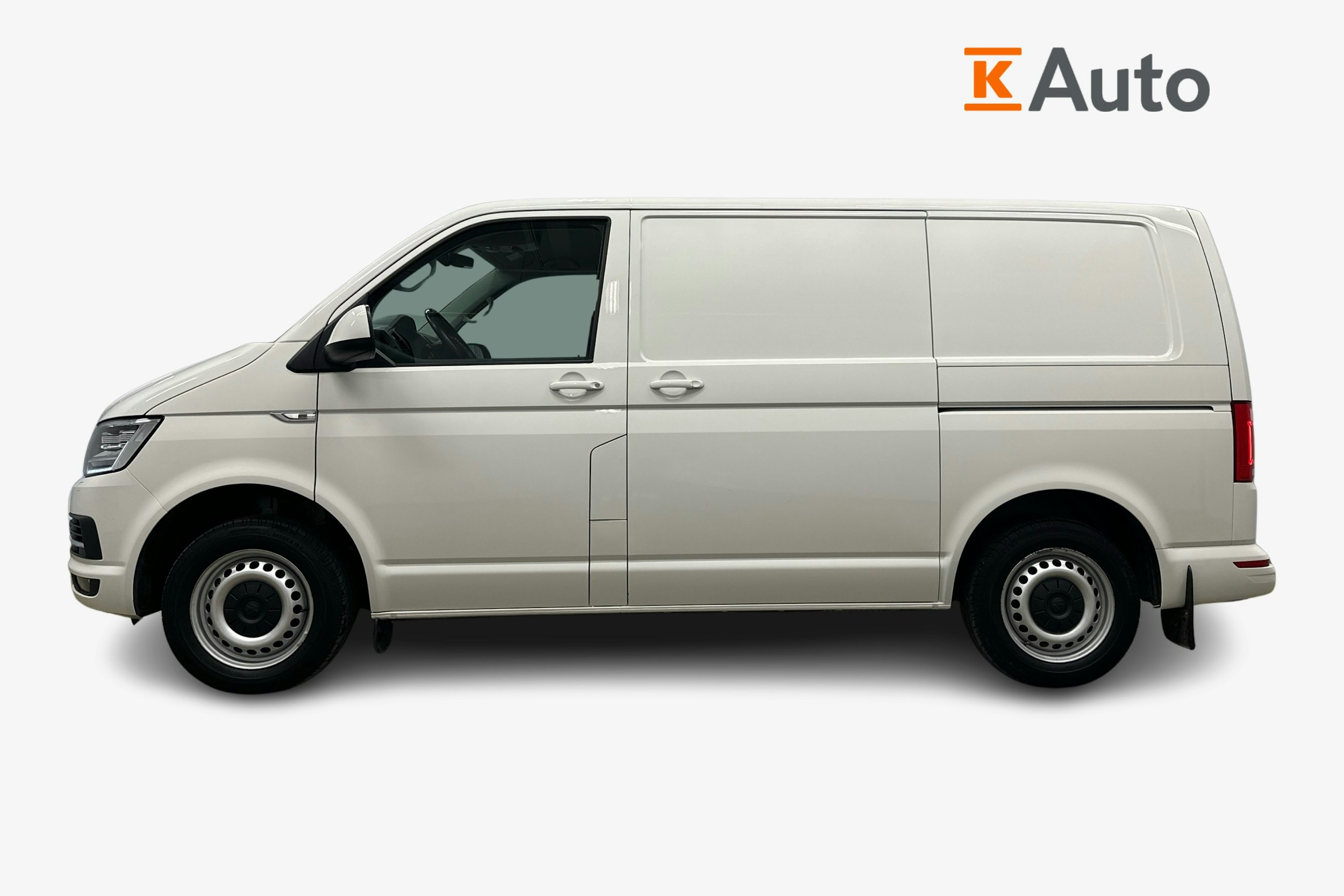 valkoinen Volkswagen Transporter 2019 kuva 5.