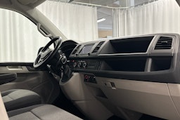 valkoinen Volkswagen Transporter 2019 kuva 8.