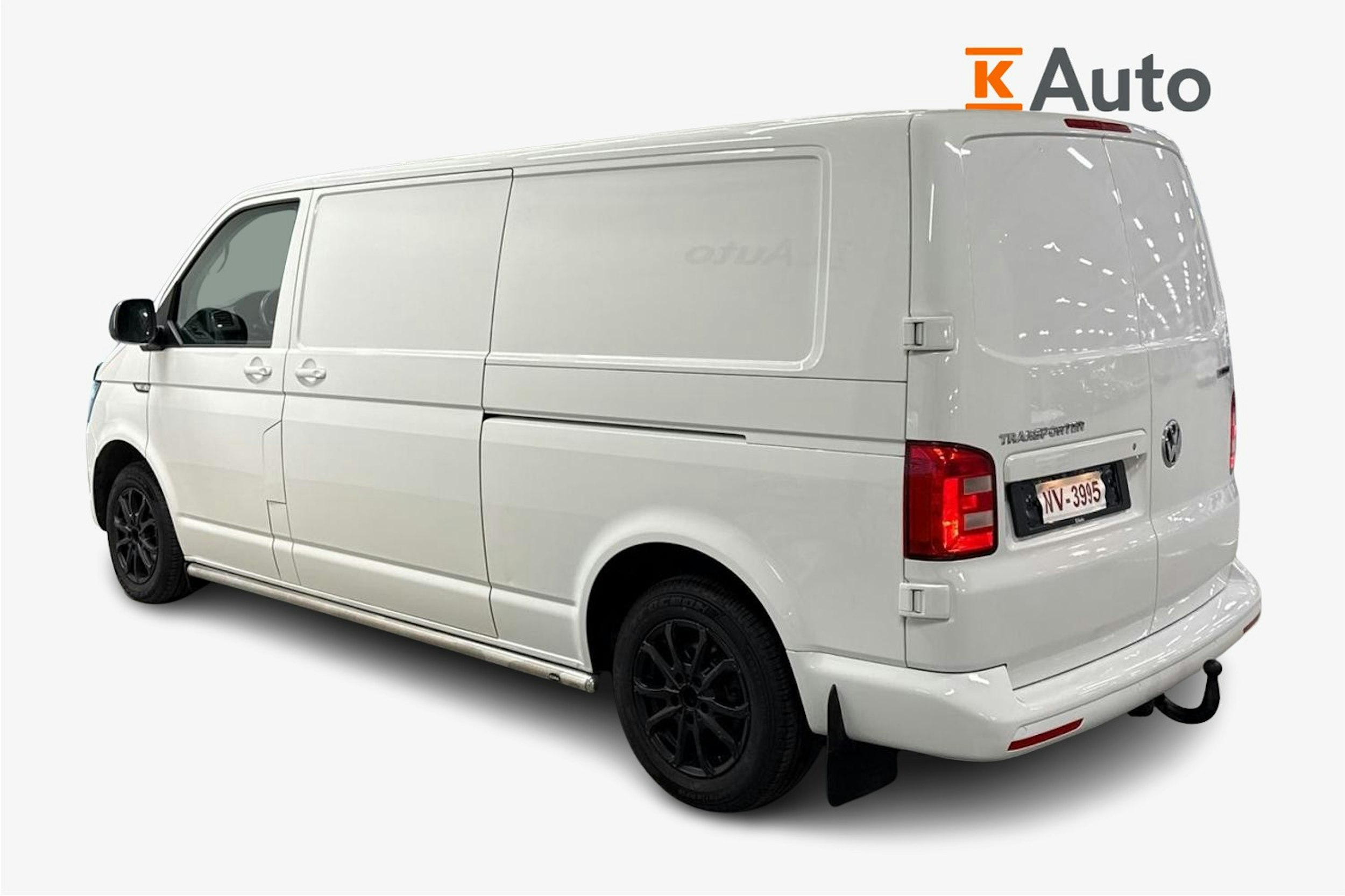 valkoinen Volkswagen Transporter 2019 kuva 7.