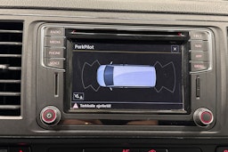 valkoinen Volkswagen Transporter 2019 kuva 24.