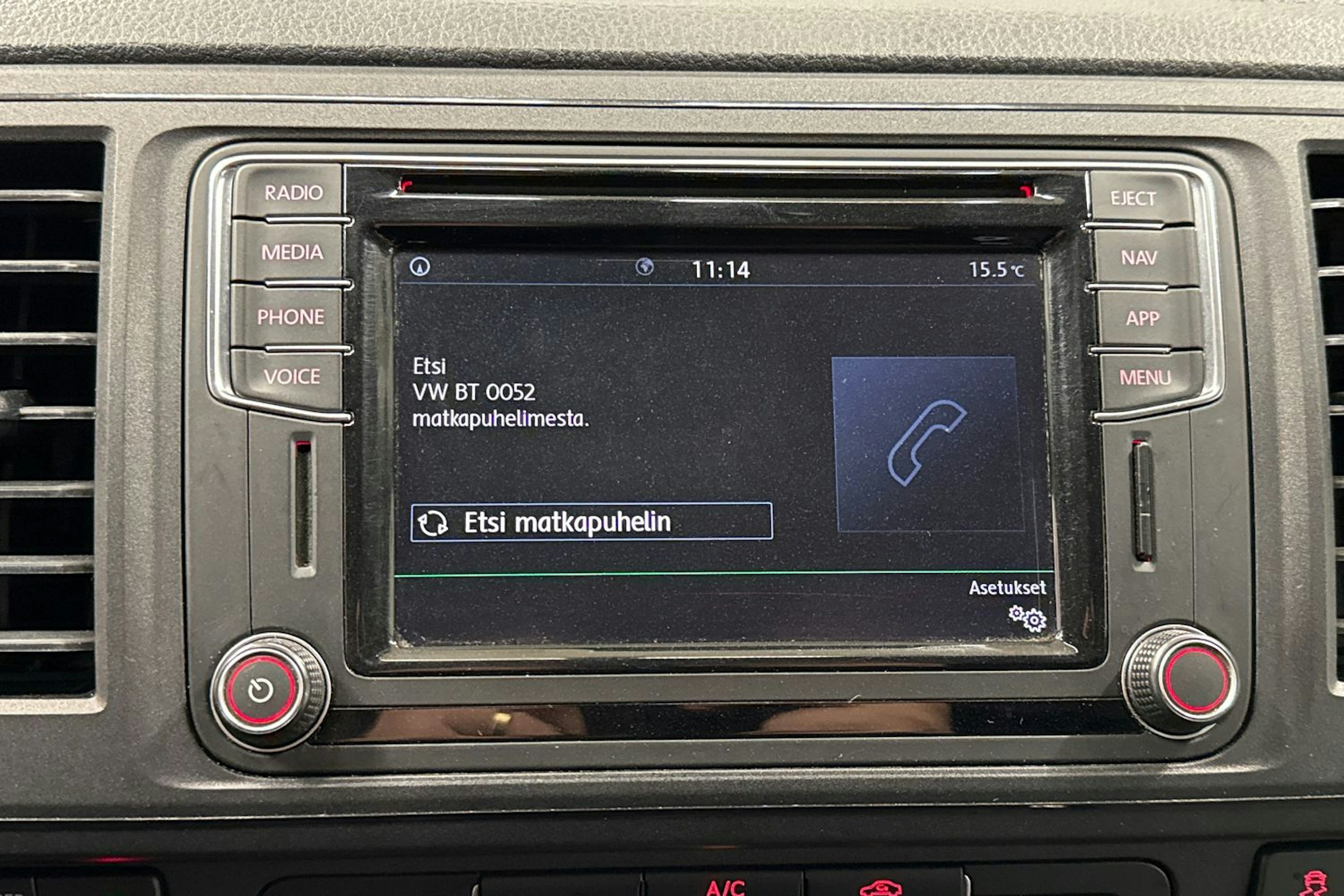 valkoinen Volkswagen Transporter 2019 kuva 26.