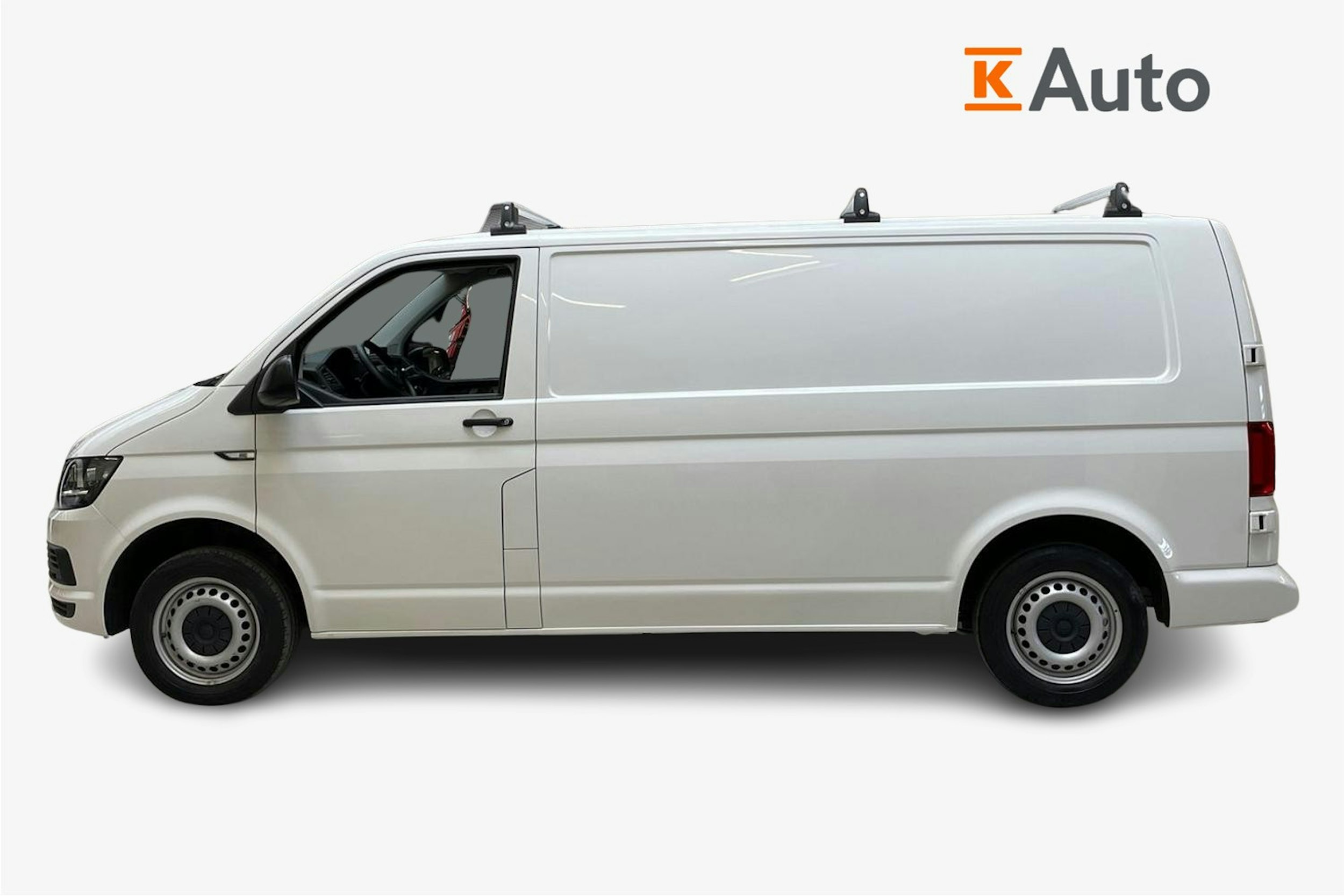 valkoinen Volkswagen Transporter 2019 kuva 6.