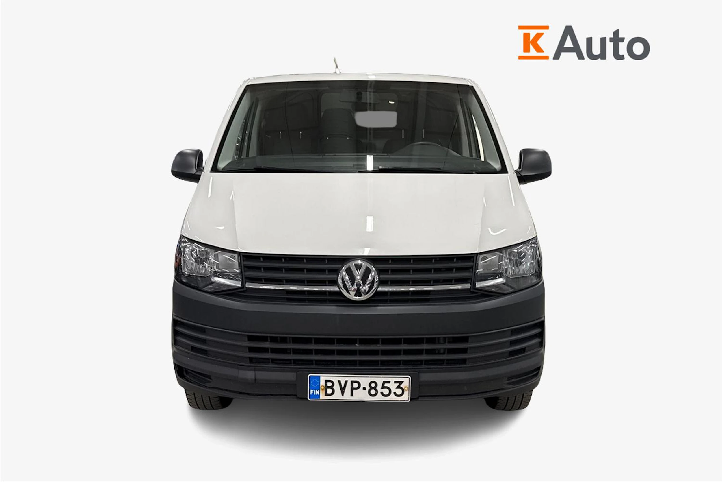 valkoinen Volkswagen Transporter 2019 kuva 5.
