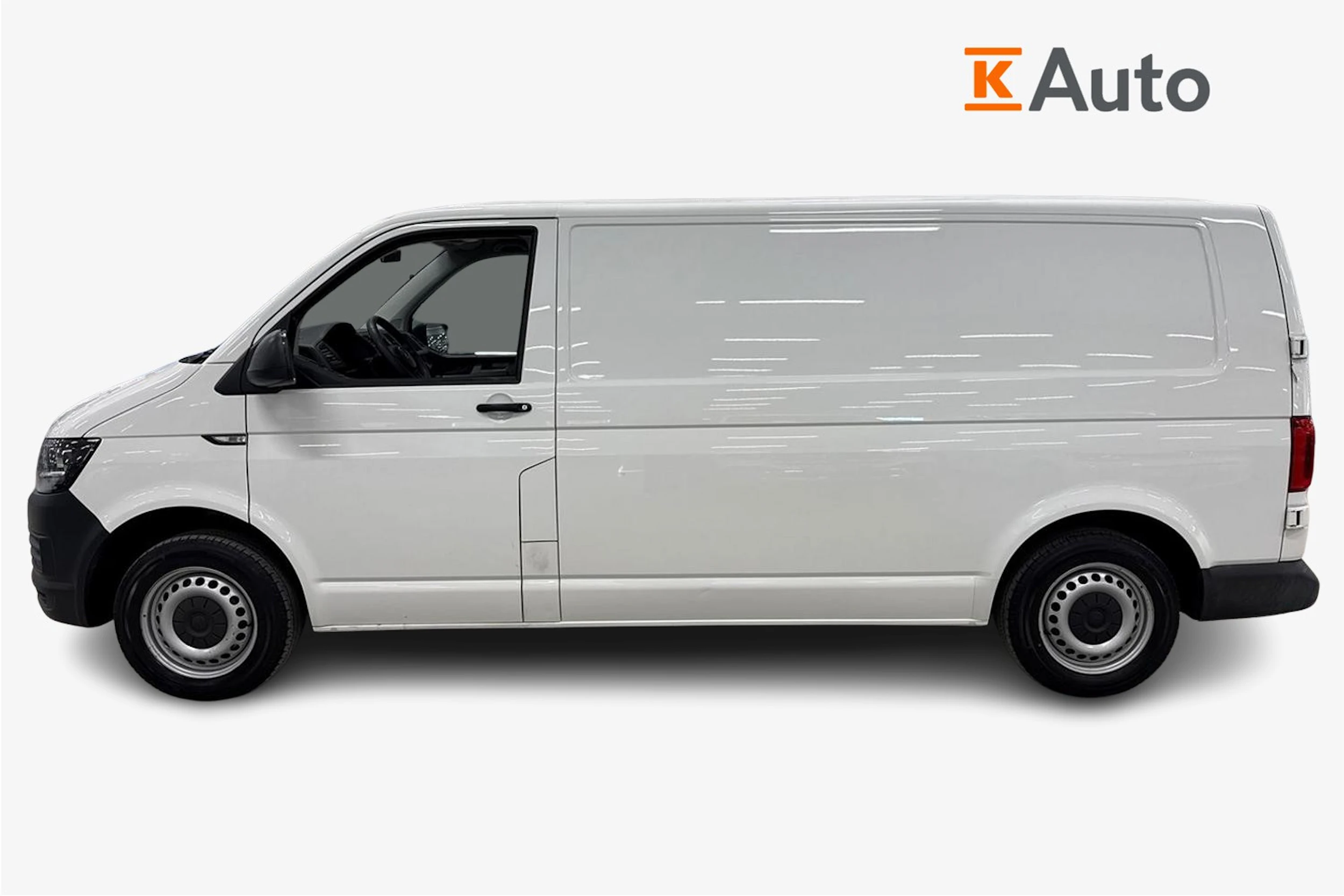 valkoinen Volkswagen Transporter 2019 kuva 7.