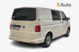 valkoinen Volkswagen Transporter 2019 kuva 2.