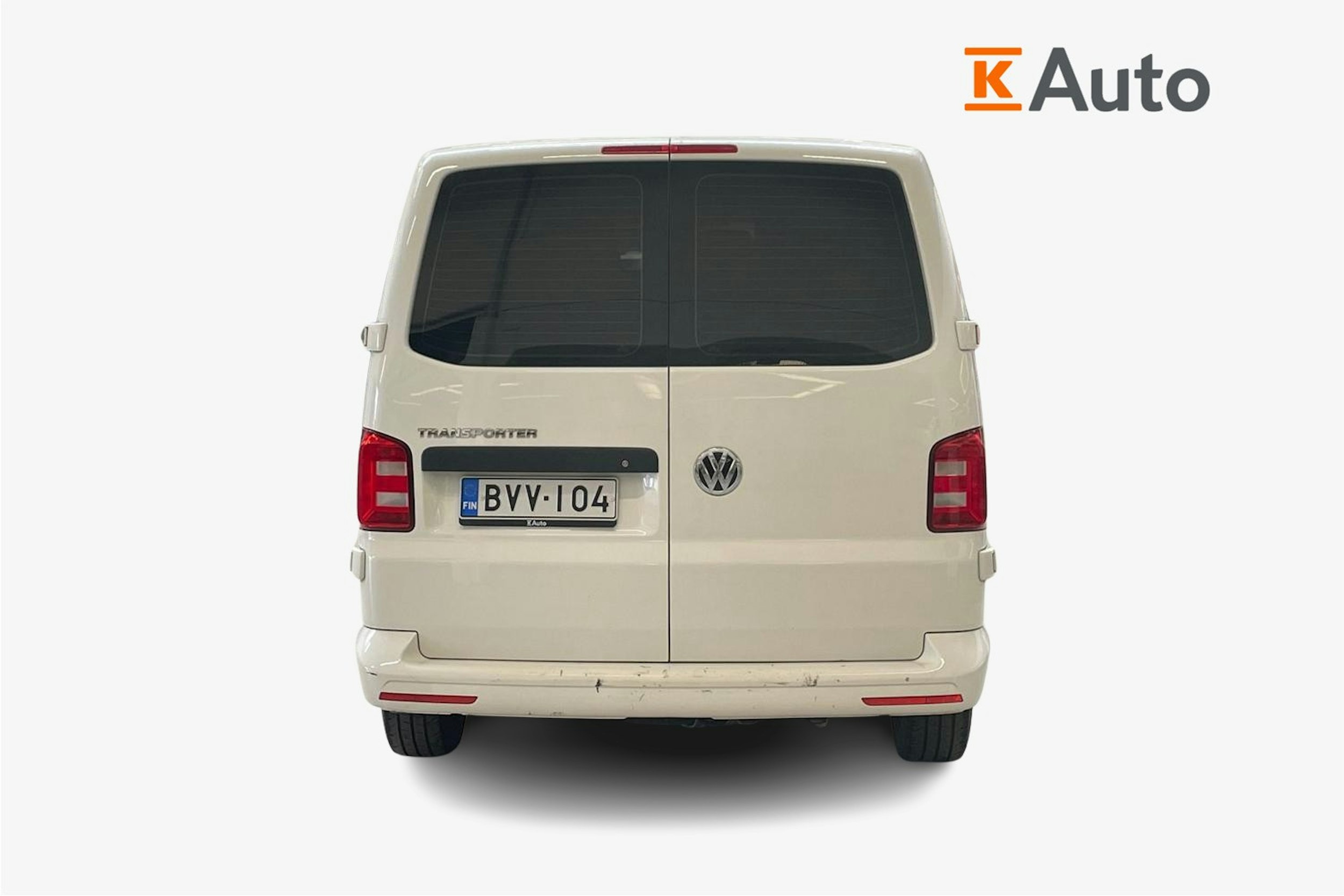 valkoinen Volkswagen Transporter 2019 kuva 3.