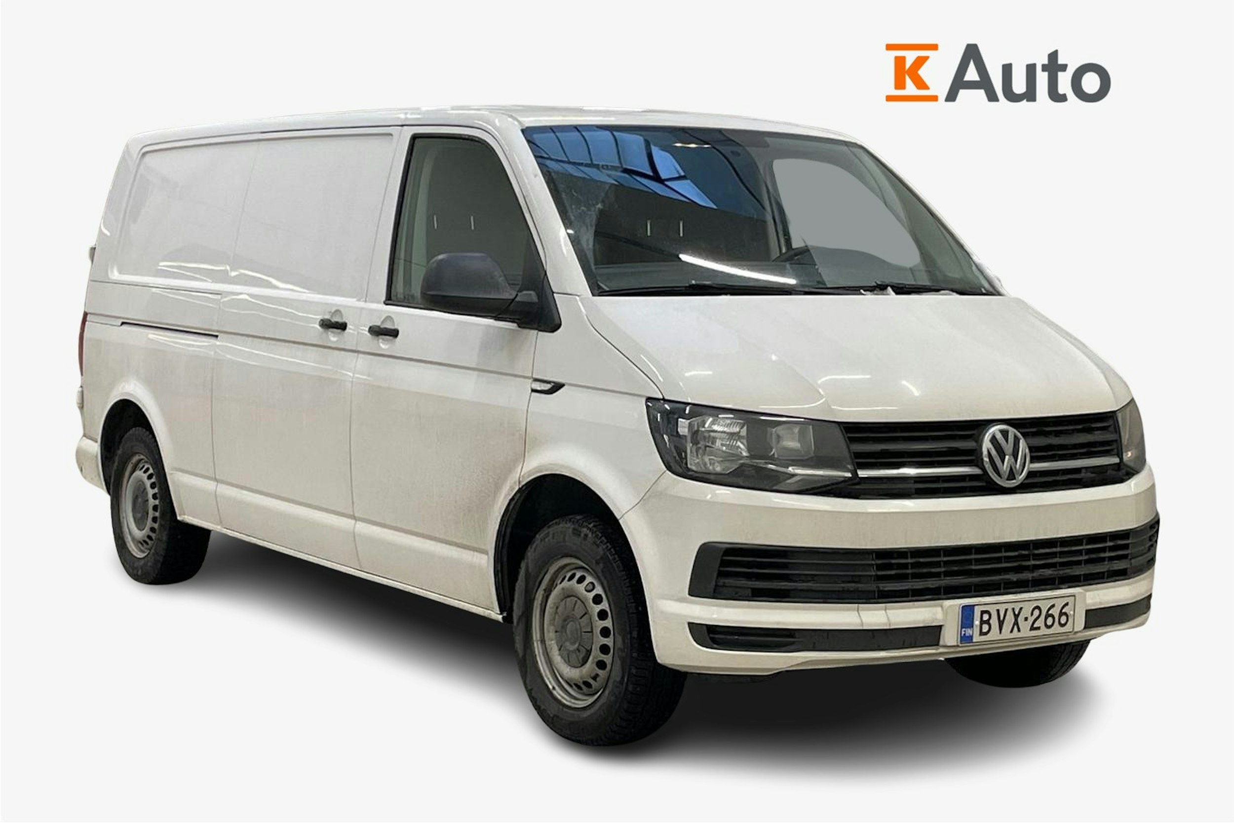 valkoinen Volkswagen Transporter 2019 kuva 1.