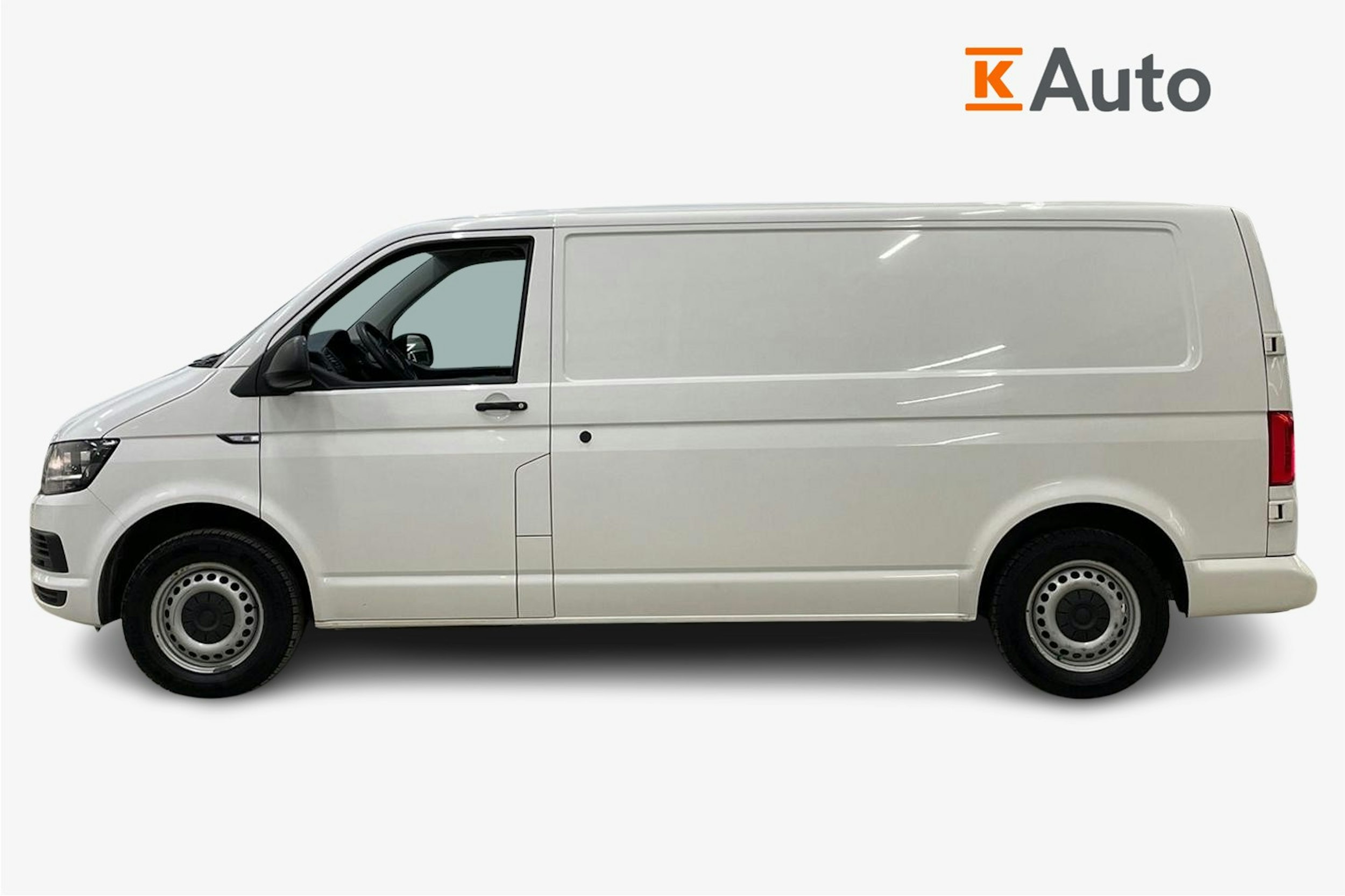 valkoinen Volkswagen Transporter 2019 kuva 7.