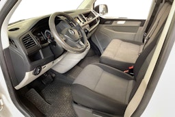 valkoinen Volkswagen Transporter 2019 kuva 3.