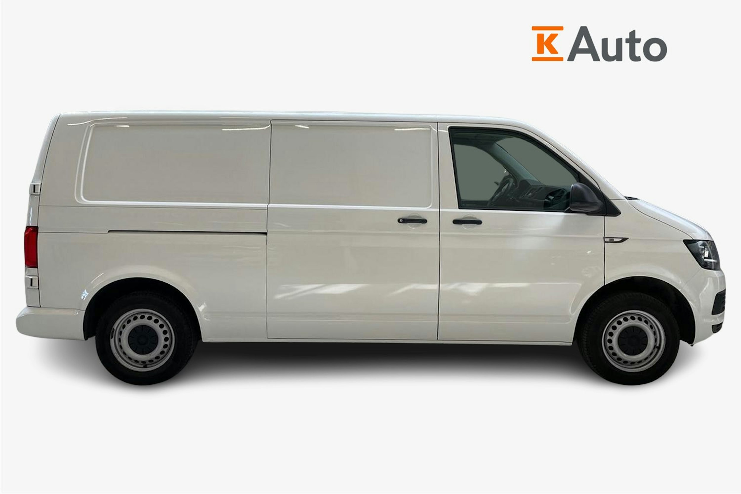 valkoinen Volkswagen Transporter 2019 kuva 6.