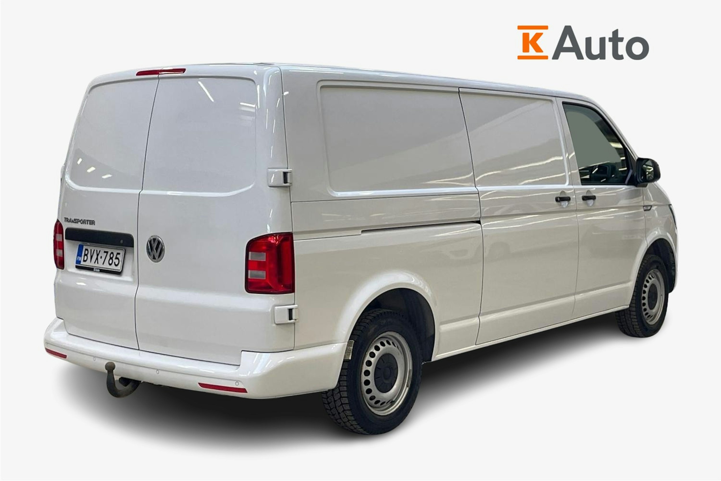 valkoinen Volkswagen Transporter 2019 kuva 3.