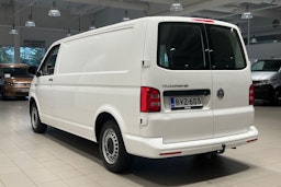 valkoinen Volkswagen Transporter 2019 kuva 20.