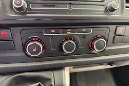 hopea Volkswagen Transporter 2019 kuva 12.