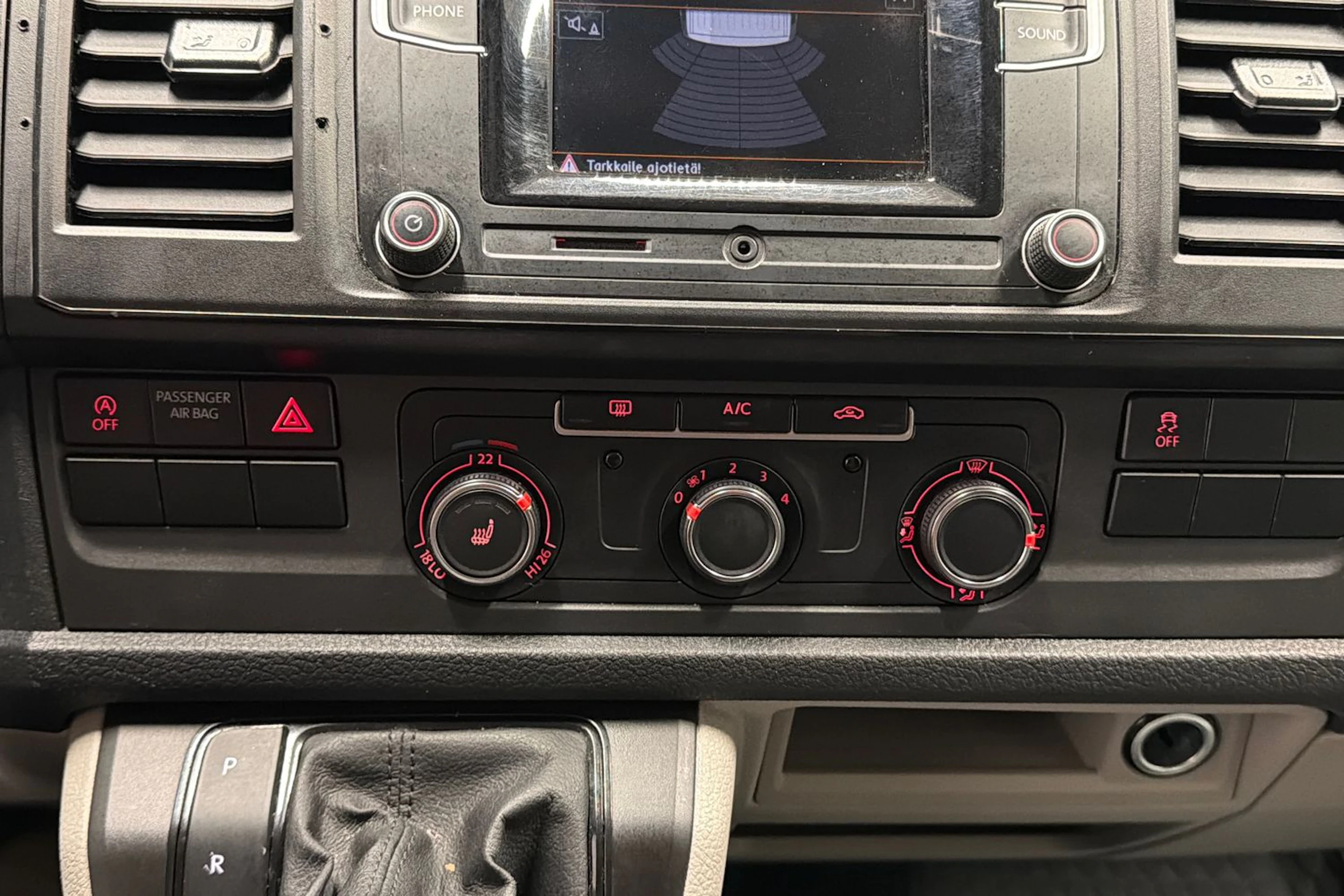 Ruskea (beige) Volkswagen TRANSPORTER 2019 kuva 21.