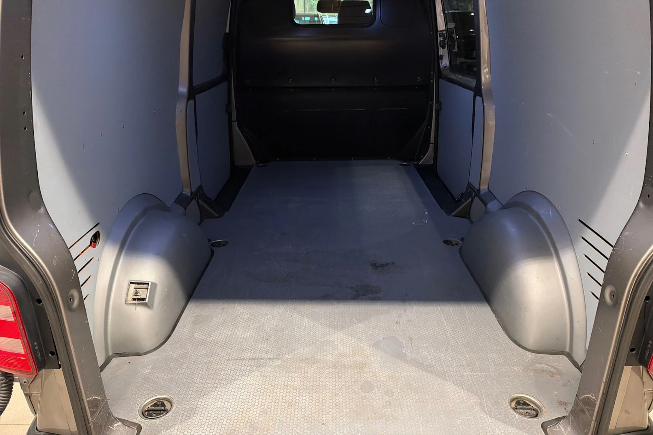 Ruskea (beige) Volkswagen TRANSPORTER 2019 kuva 29.