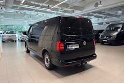 musta Volkswagen Transporter 2019 kuva 14.