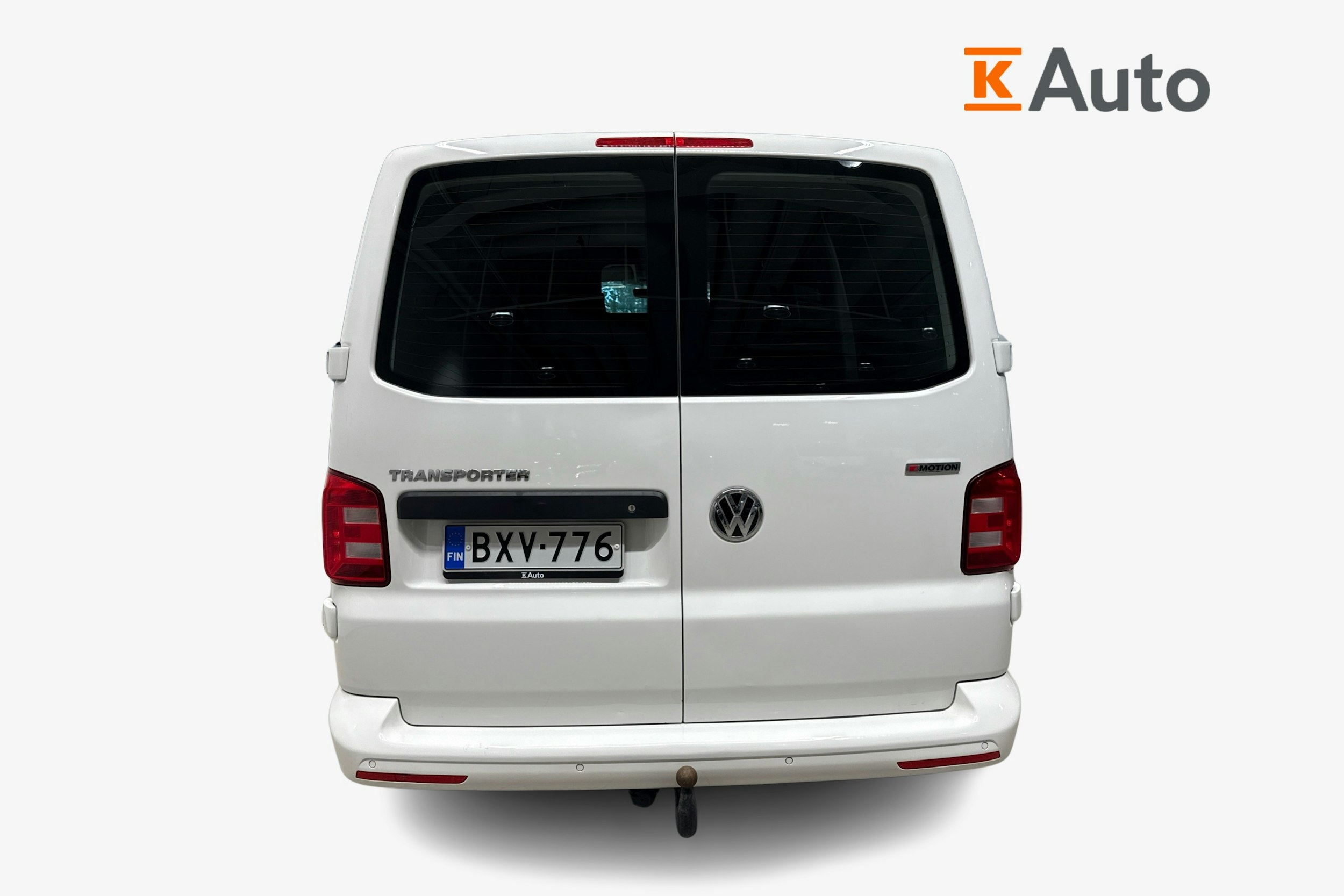 valkoinen Volkswagen Transporter 2019 kuva 3.