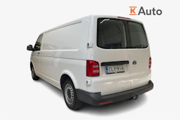 valkoinen Volkswagen Transporter 2019 kuva 2.