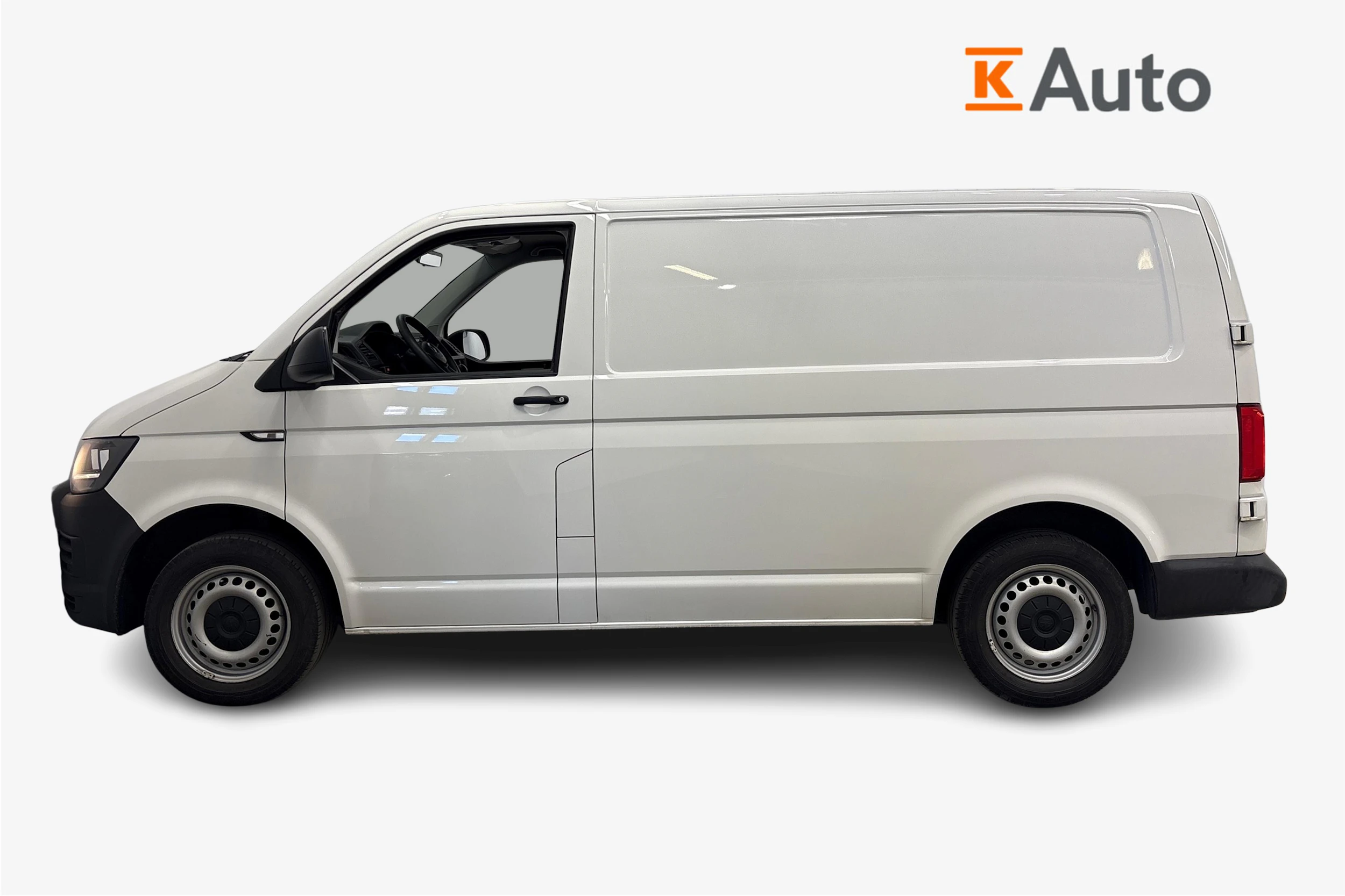 valkoinen Volkswagen Transporter 2019 kuva 5.