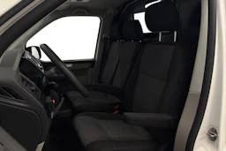 valkoinen Volkswagen Transporter 2019 kuva 7.