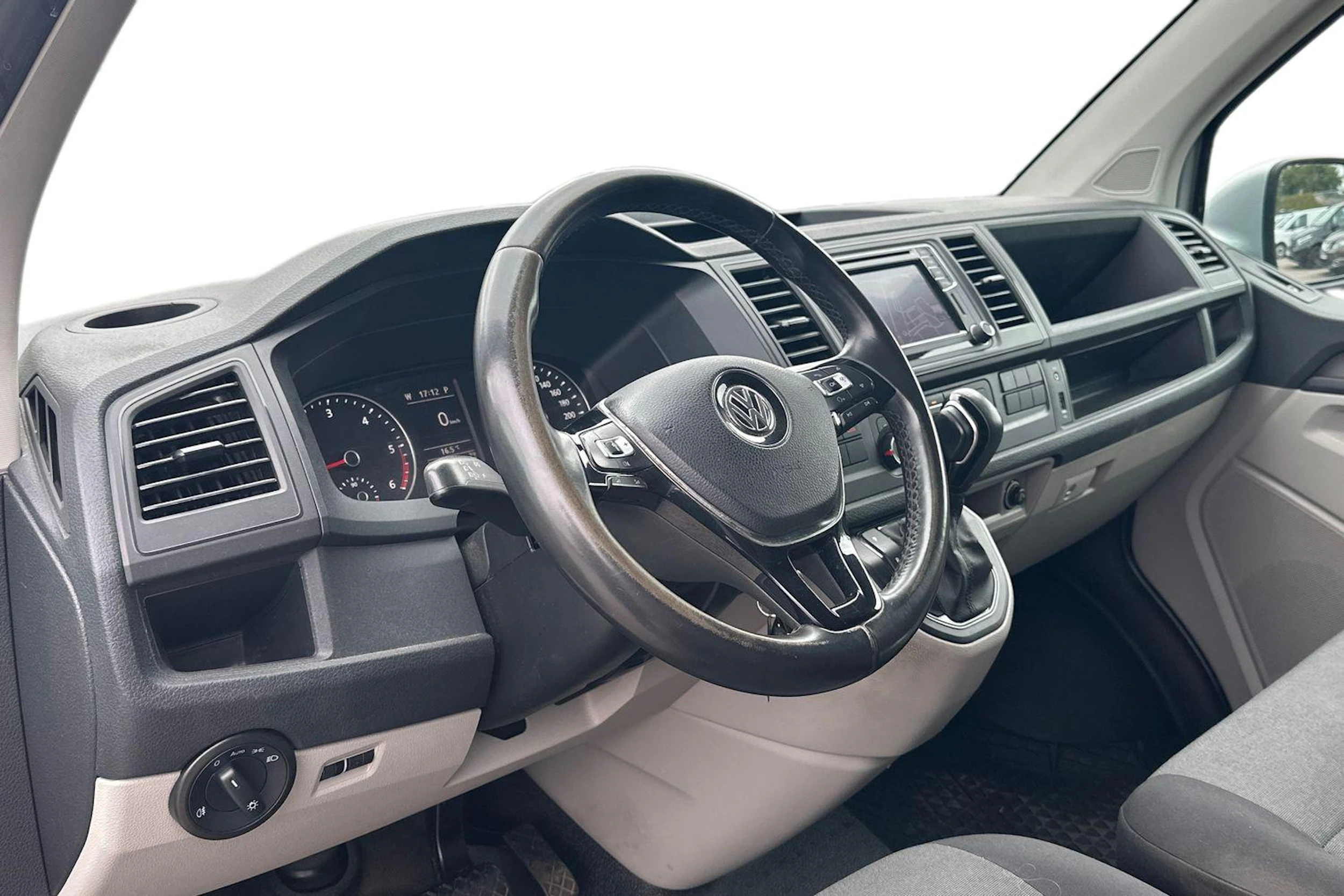 hopea Volkswagen Transporter 2019 kuva 3.