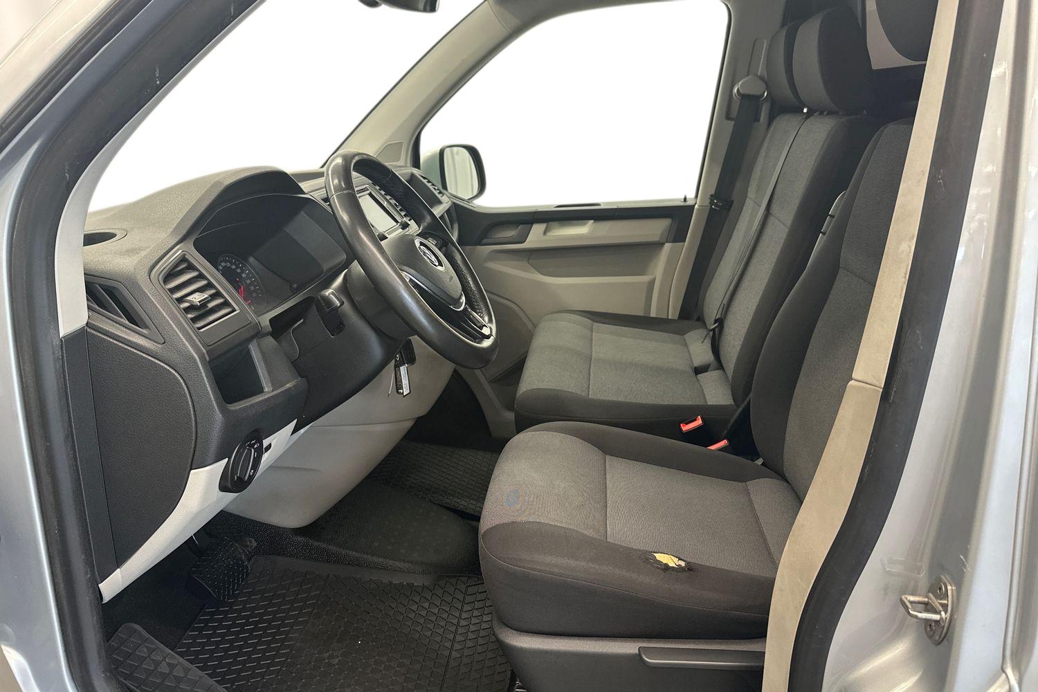 Volkswagen Transporter 2019, kuva 6/28
