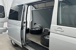 hopea Volkswagen Transporter 2019 kuva 11.