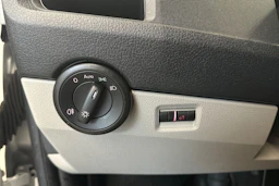 hopea Volkswagen Transporter 2019 kuva 16.