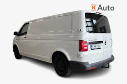 valkoinen Volkswagen Transporter 2019 kuva 2.