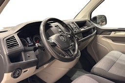 valkoinen Volkswagen Transporter 2019 kuva 8.