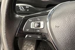 musta Volkswagen Transporter 2019 kuva 16.