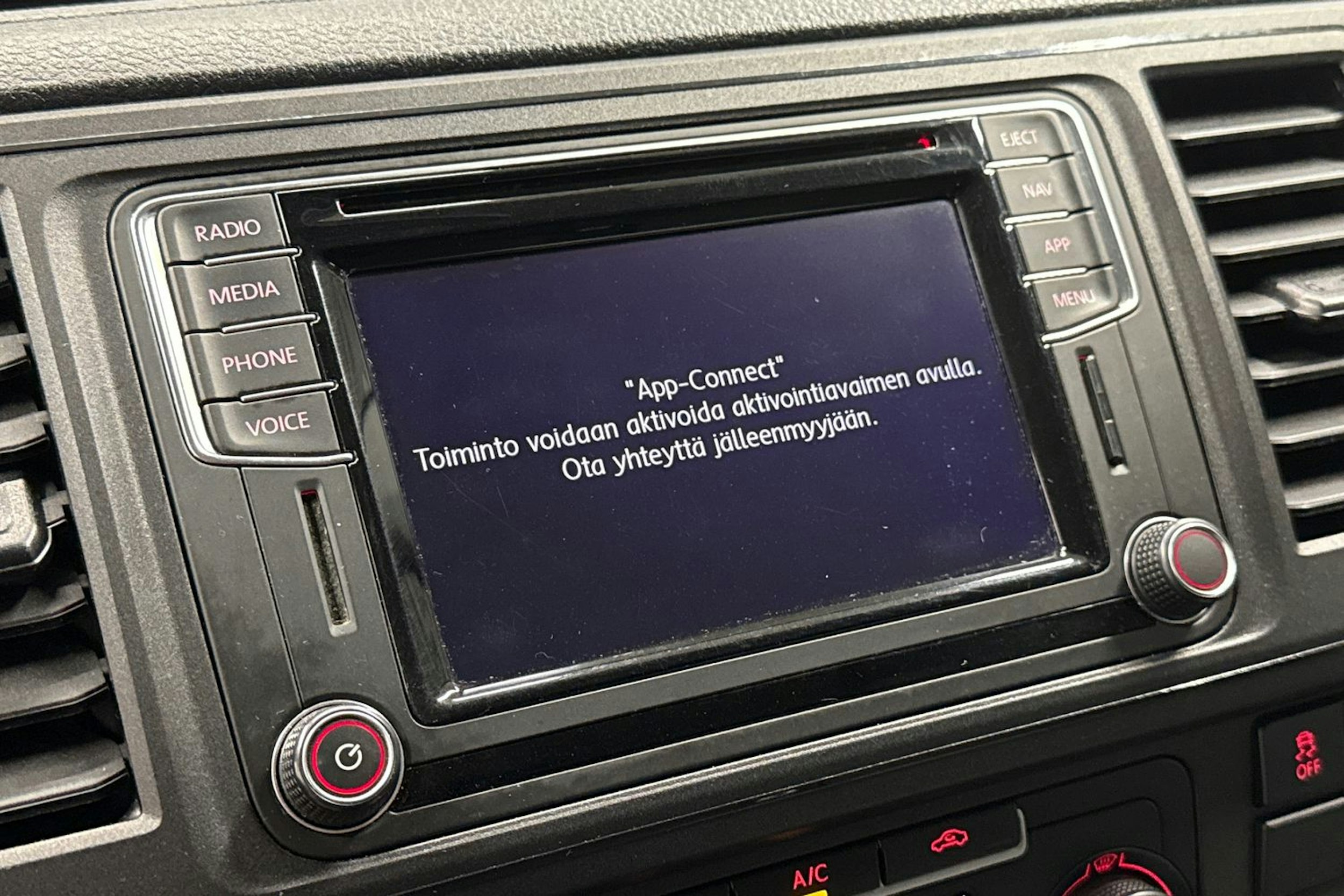 musta Volkswagen Transporter 2019 kuva 21.