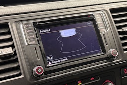 musta Volkswagen Transporter 2019 kuva 22.
